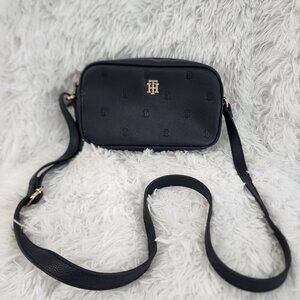 Tommy Hilfiger Purse
